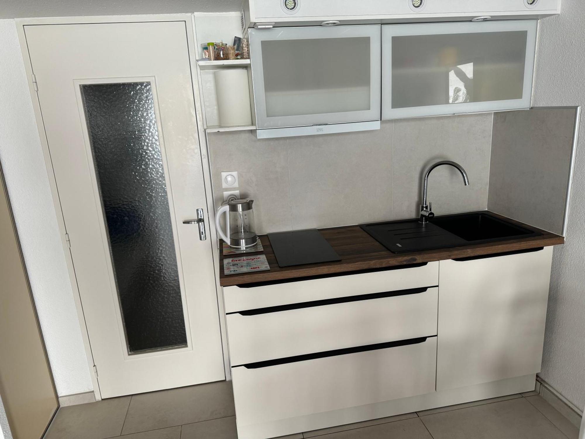Maisonnette Climatisee Dans Residence Naturiste ลูกัท ภายนอก รูปภาพ