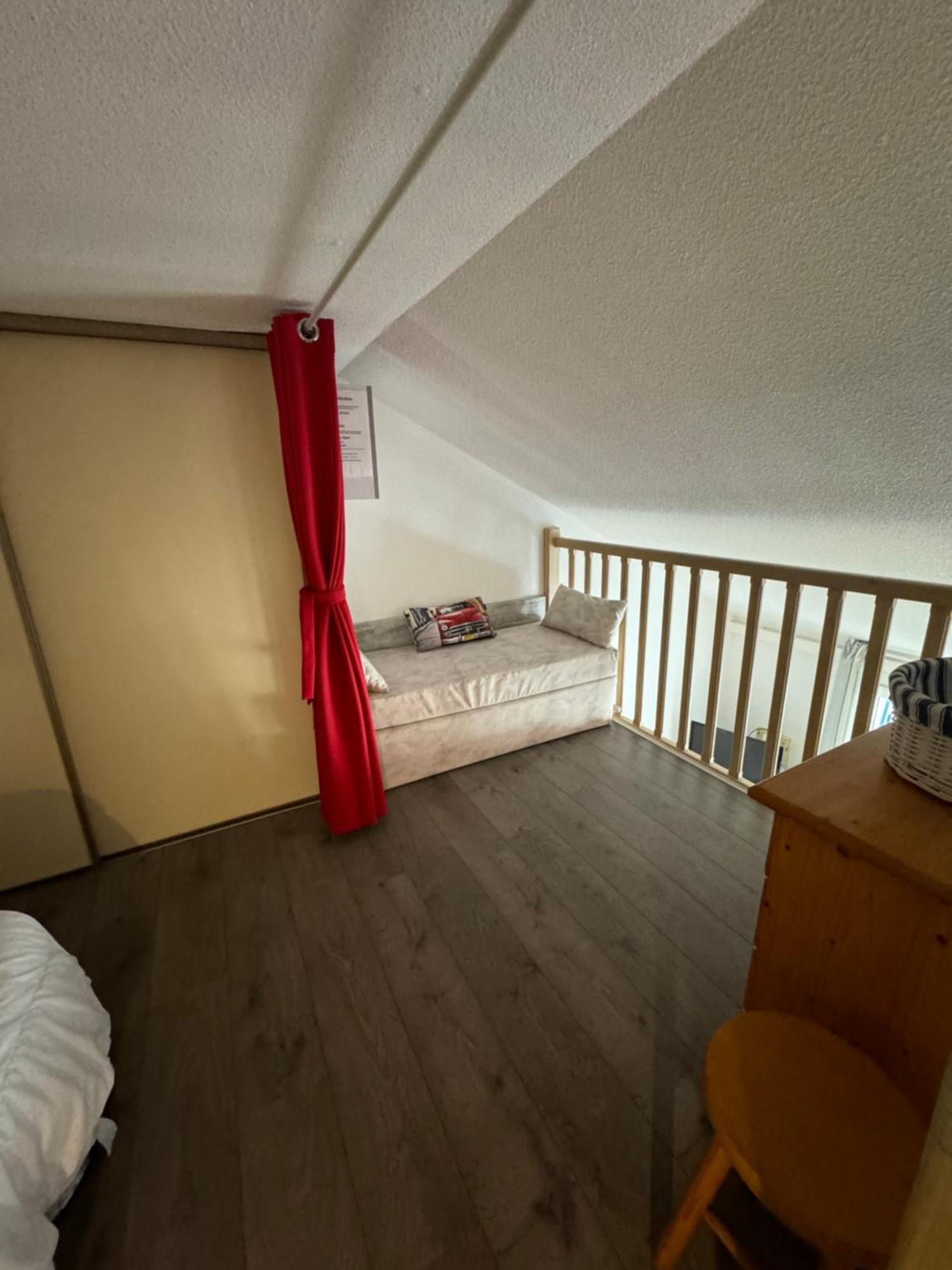 Maisonnette Climatisee Dans Residence Naturiste ลูกัท ภายนอก รูปภาพ